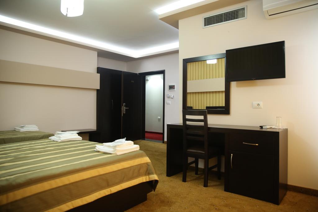 Hotel Pogradeci Quarto foto